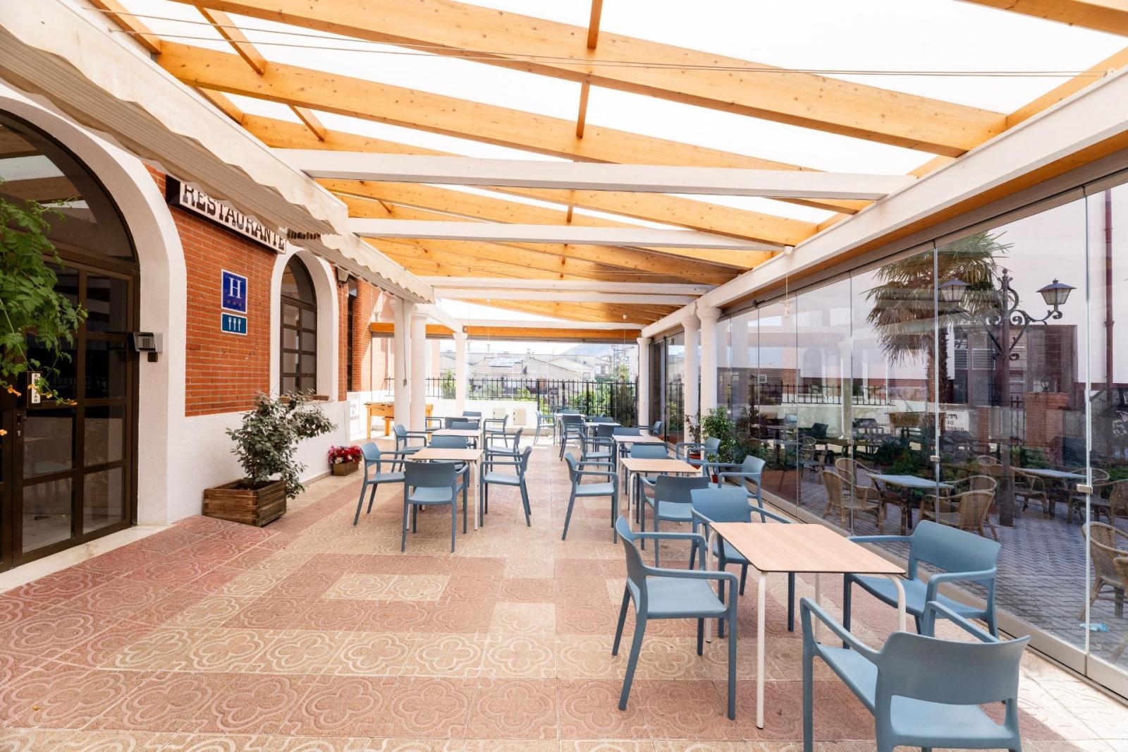 Hotel for Sale in Cebreros