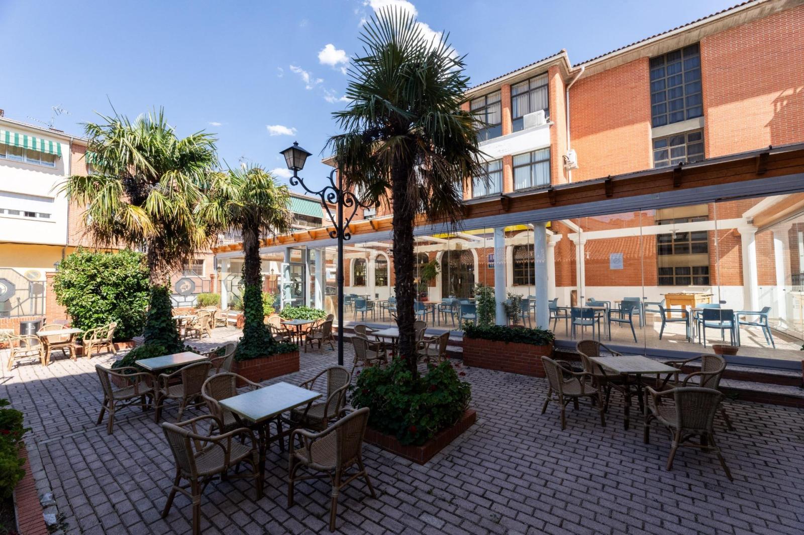 Hotel for Sale in Cebreros