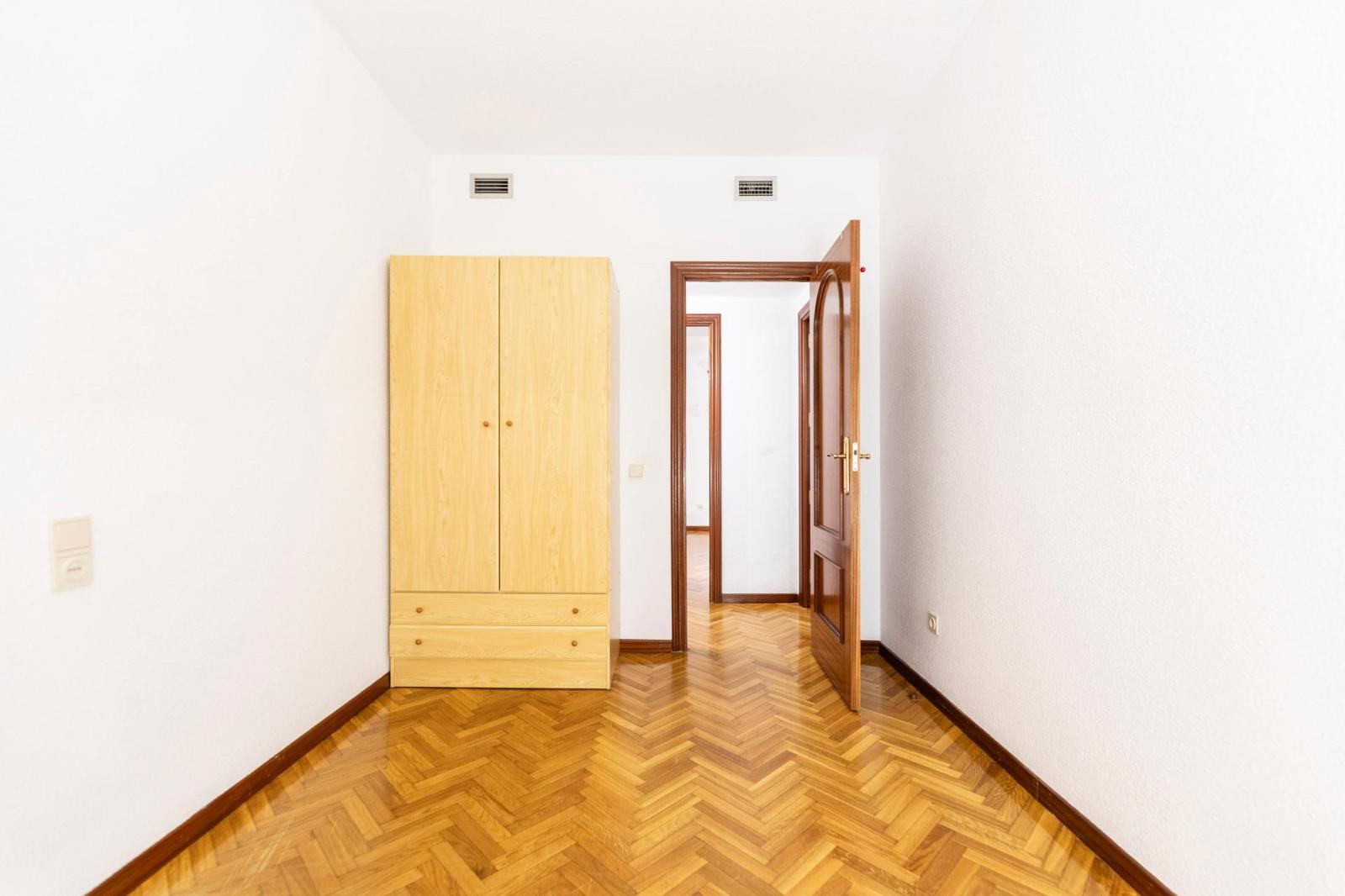 Flat for Sale in Toledo