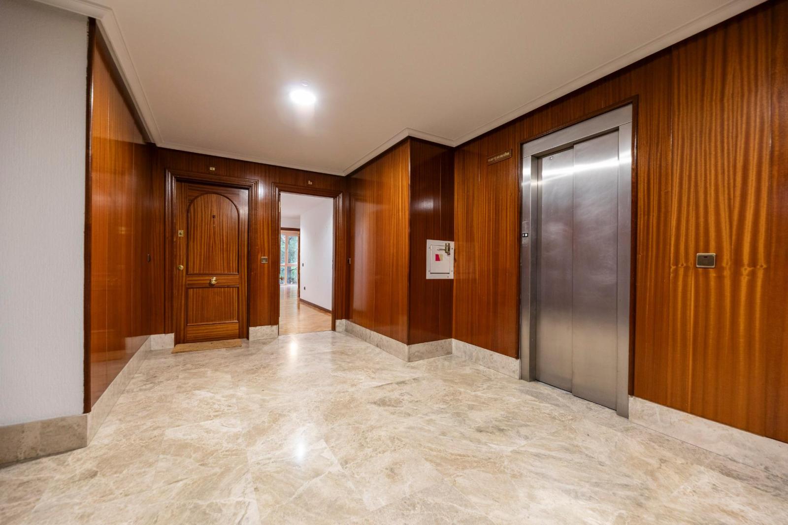 Flat for Sale in Toledo
