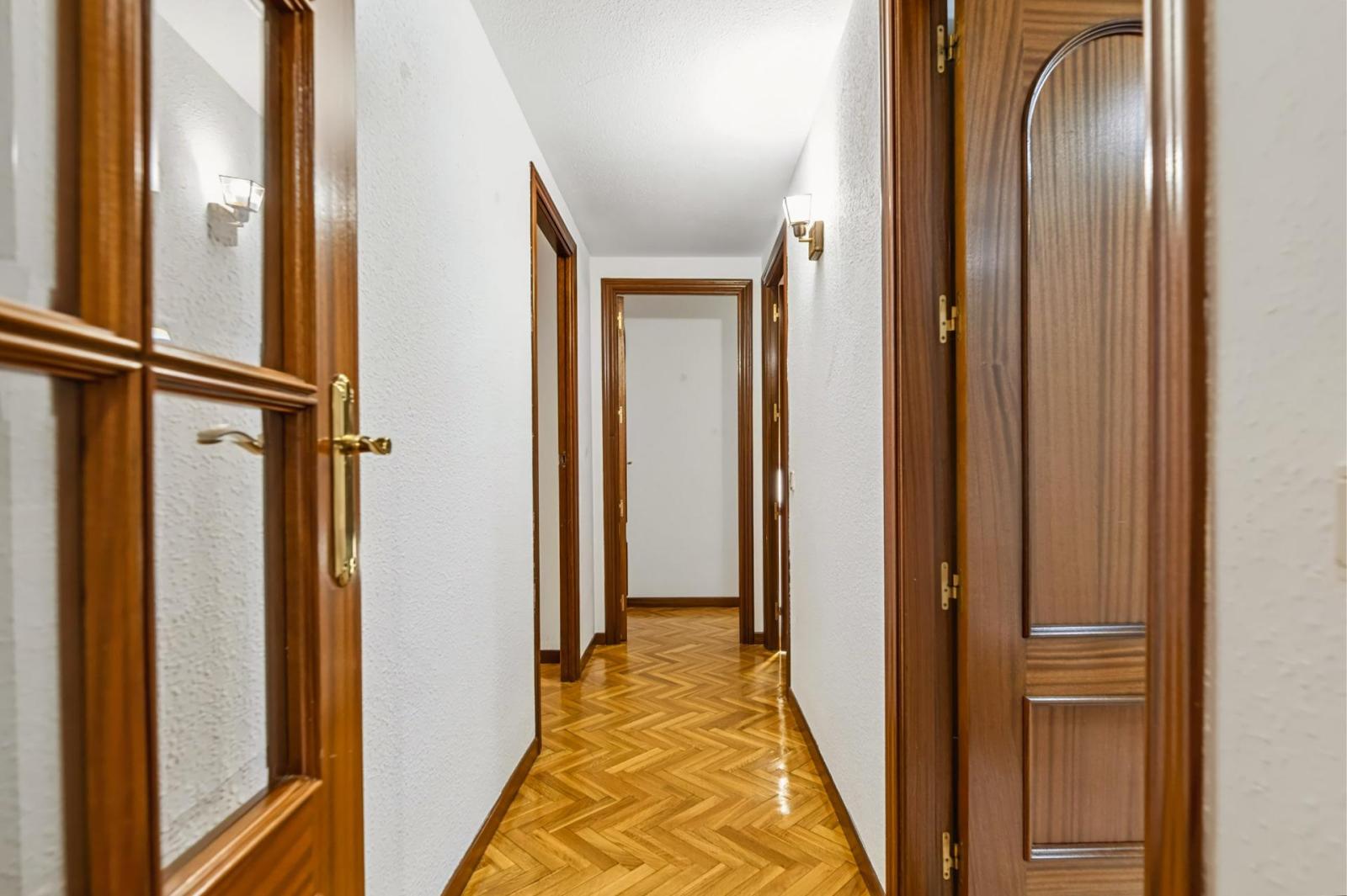 Flat for Sale in Toledo