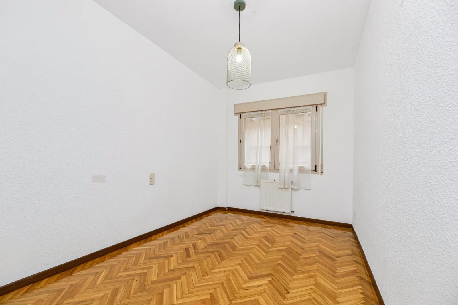 Flat for Sale in Toledo