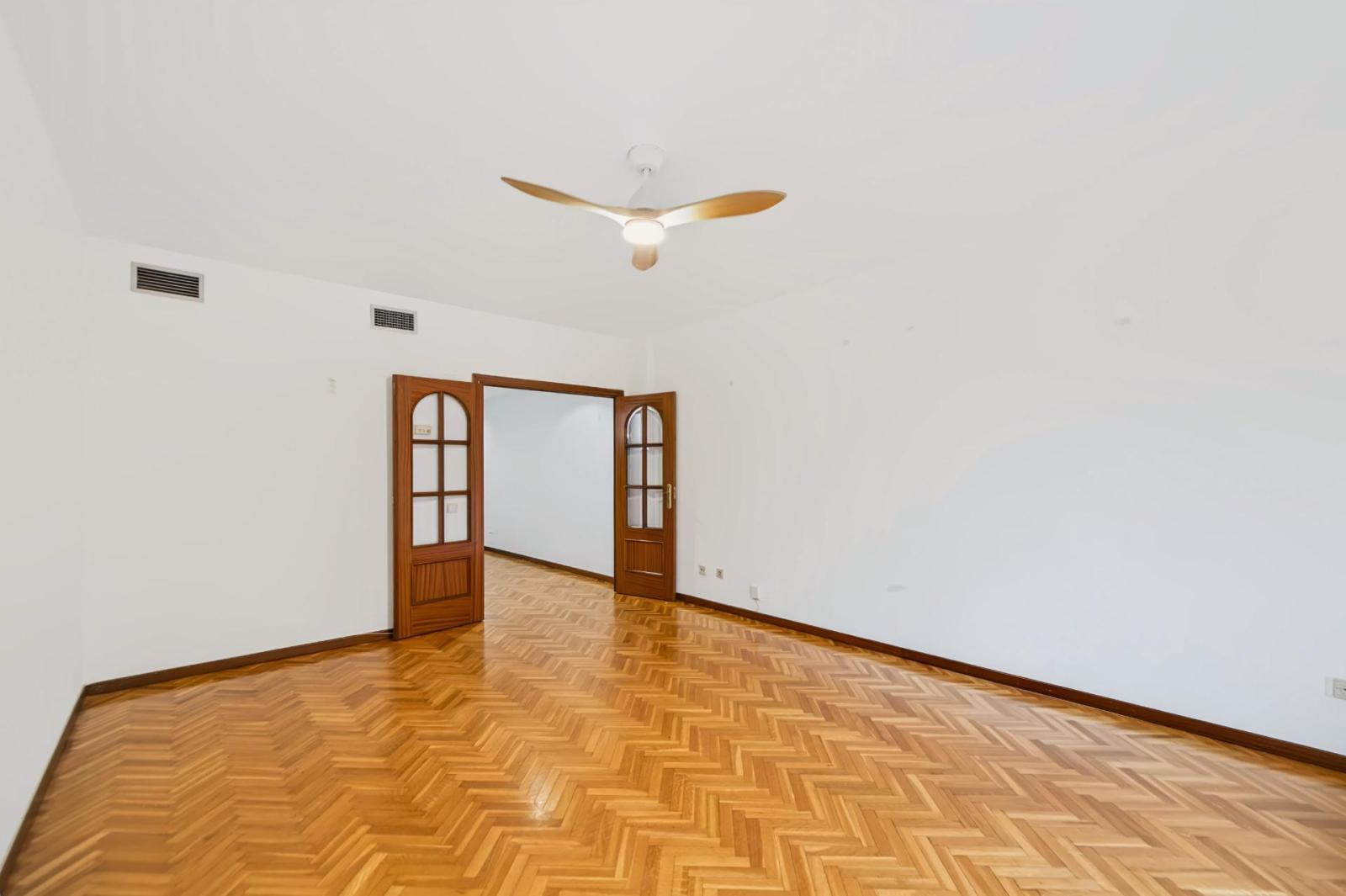 Flat for Sale in Toledo