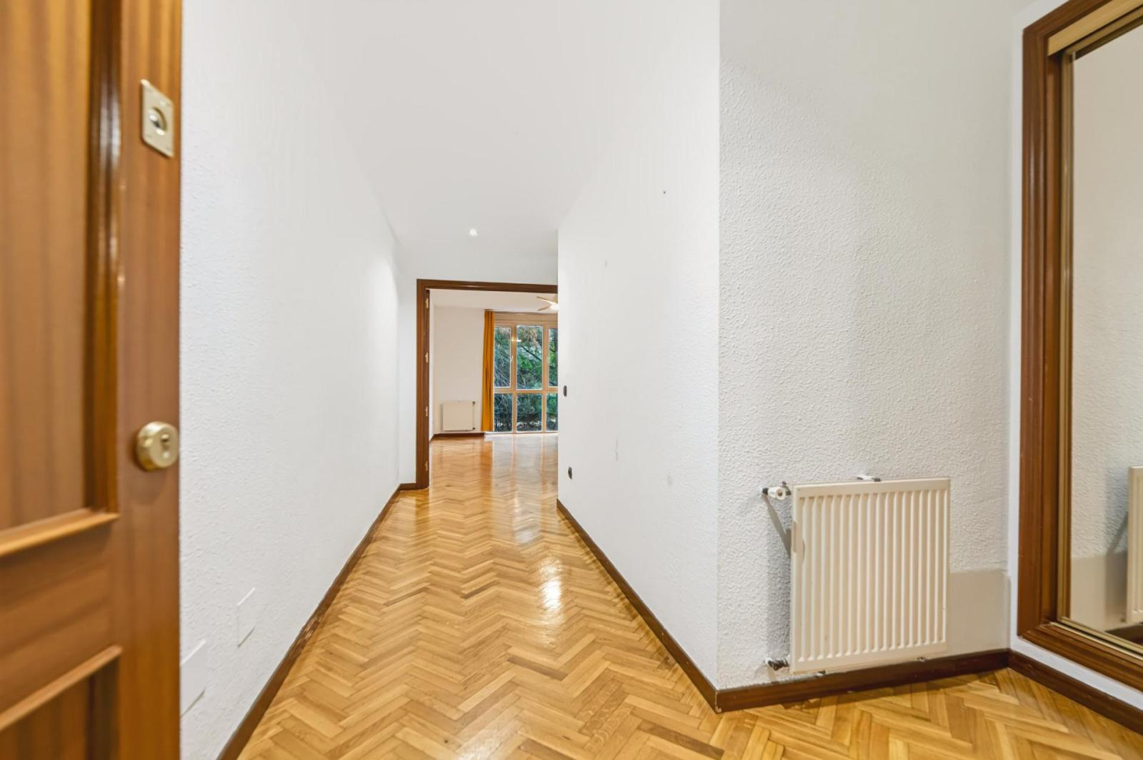 Flat for Sale in Toledo
