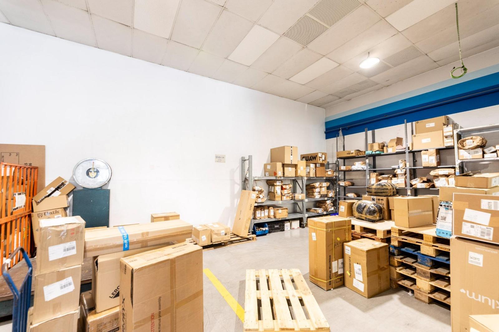 Industrial Unit for Rent in Madrid