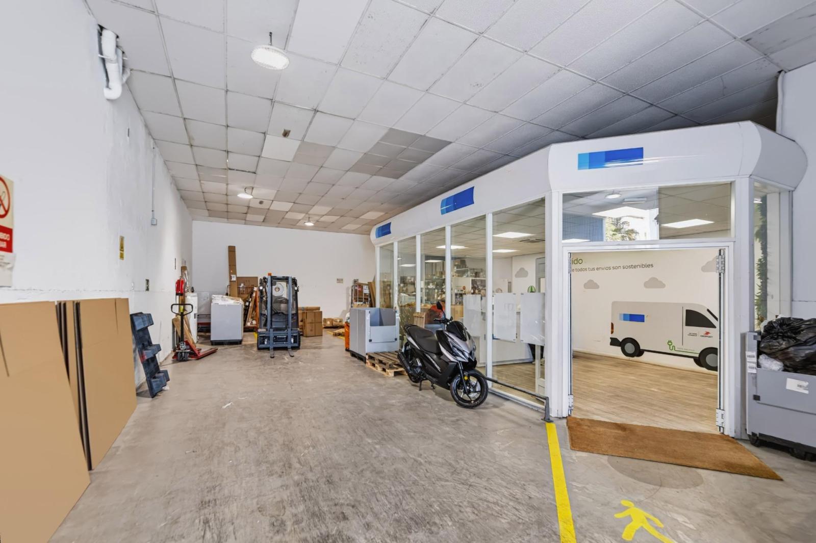 Industrial Unit for Rent in Madrid