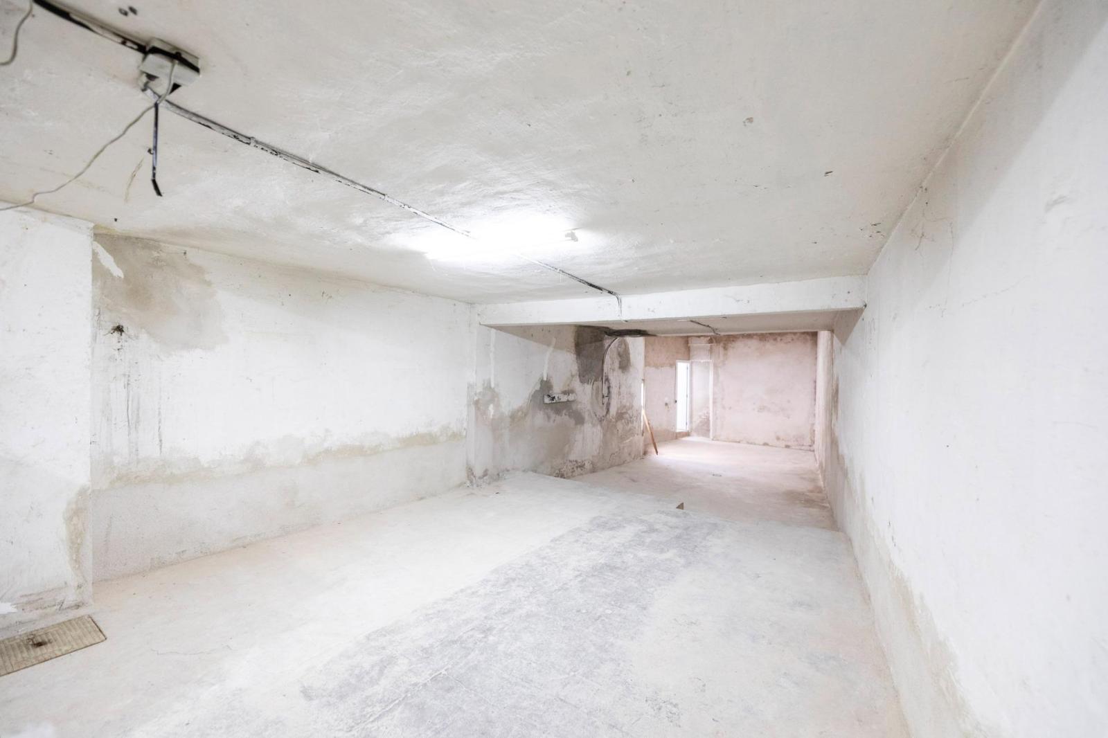 Premise for Sale in Madrid