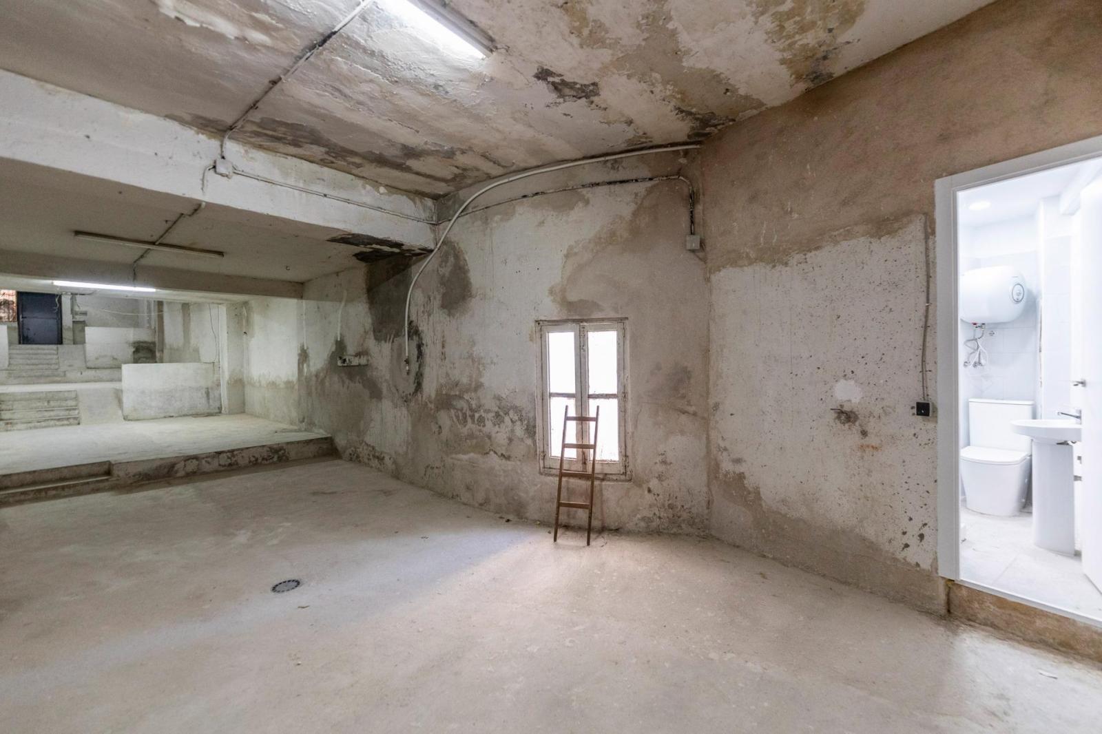 Premise for Sale in Madrid