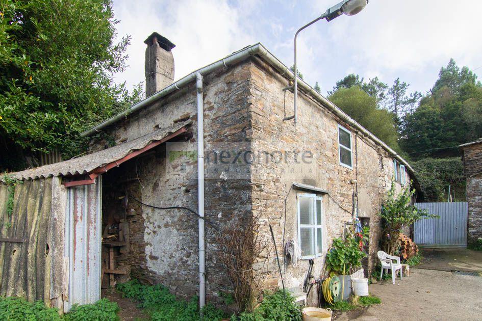 House for Sale in Muras