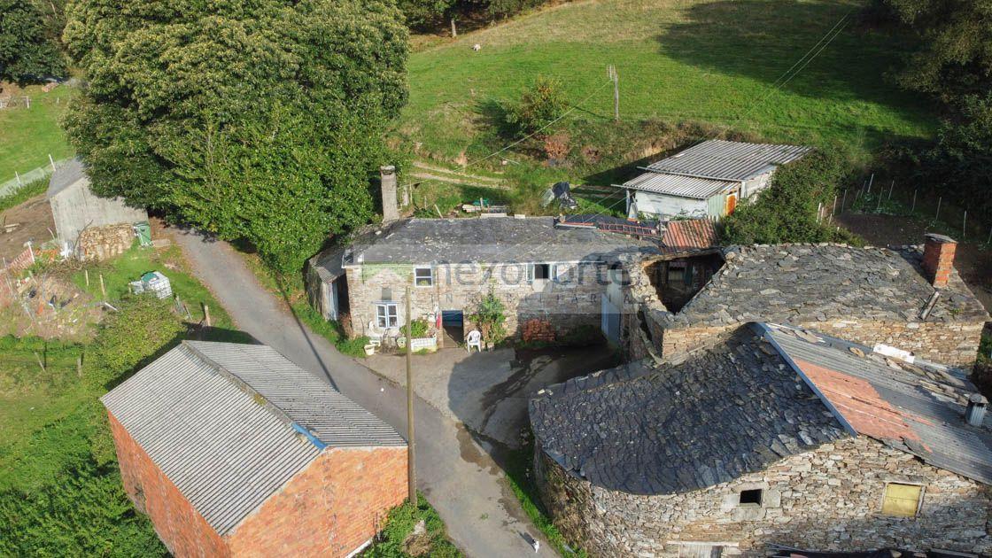 House for Sale in Muras