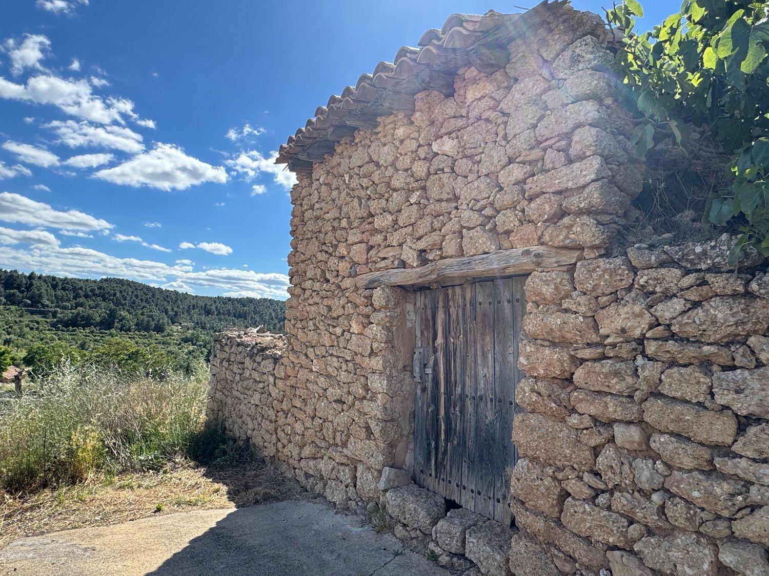 House for Sale in Fórnoles