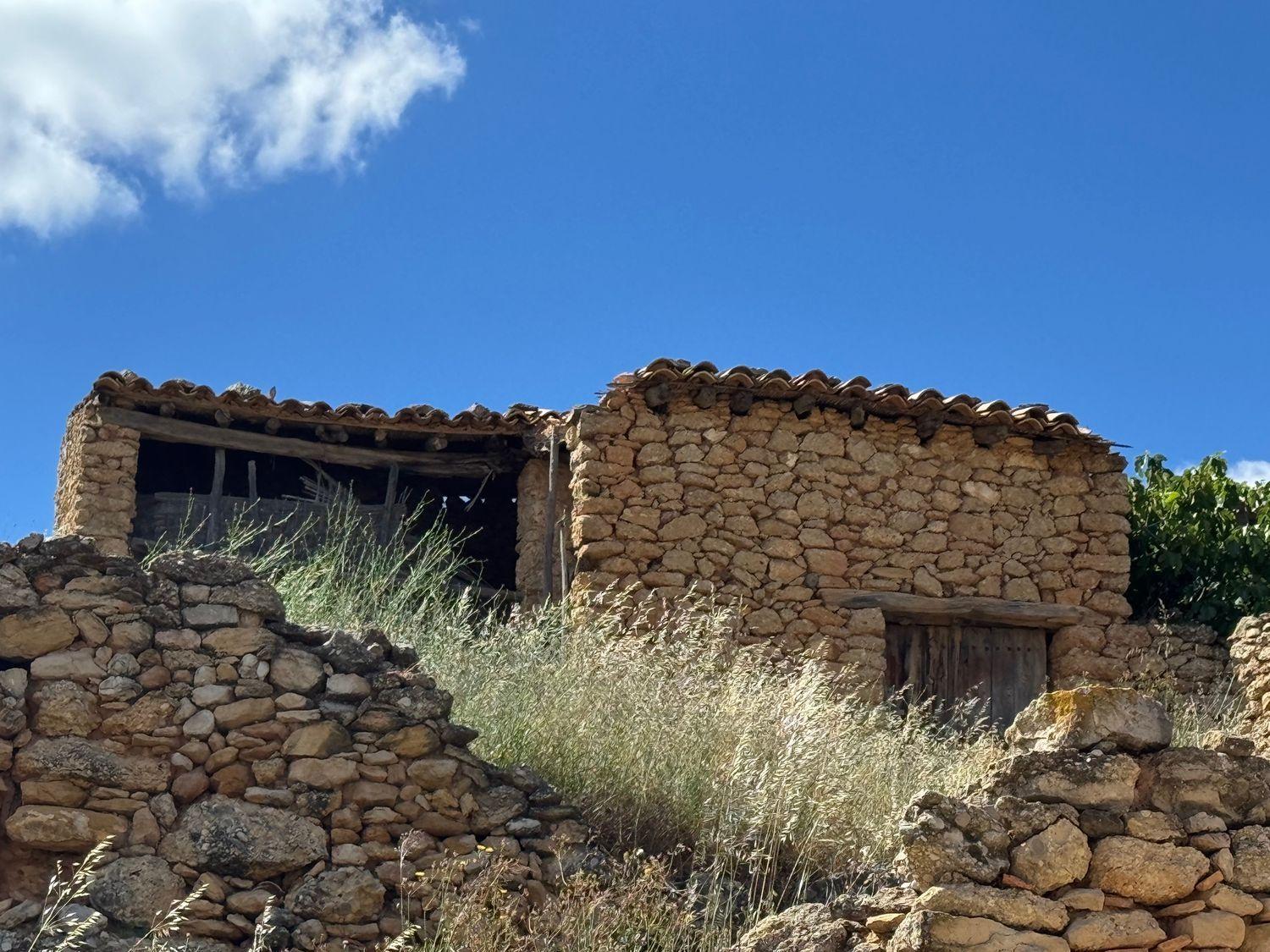 House for Sale in Fórnoles