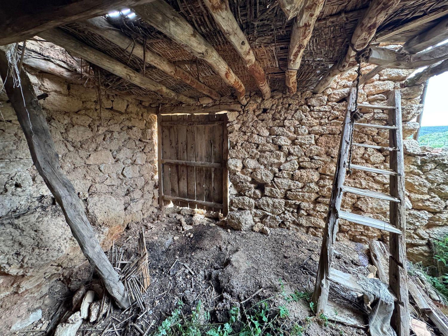 House for Sale in Fórnoles
