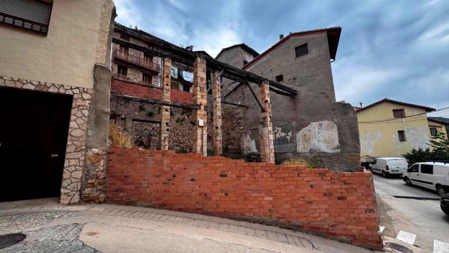 Plot for Sale in Peñarroya de Tastavins