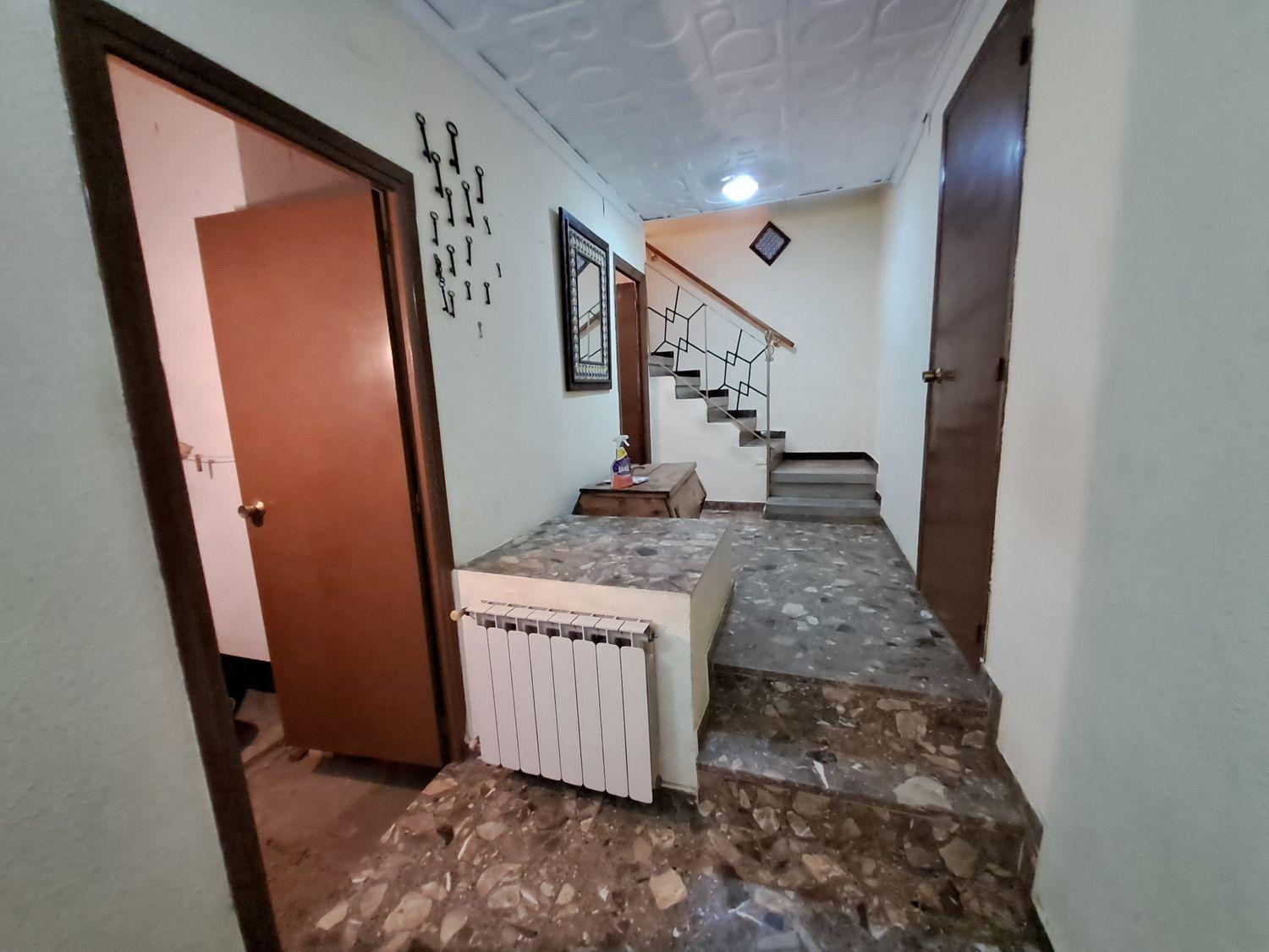 Semi-detached House for Sale in Torre del Compte