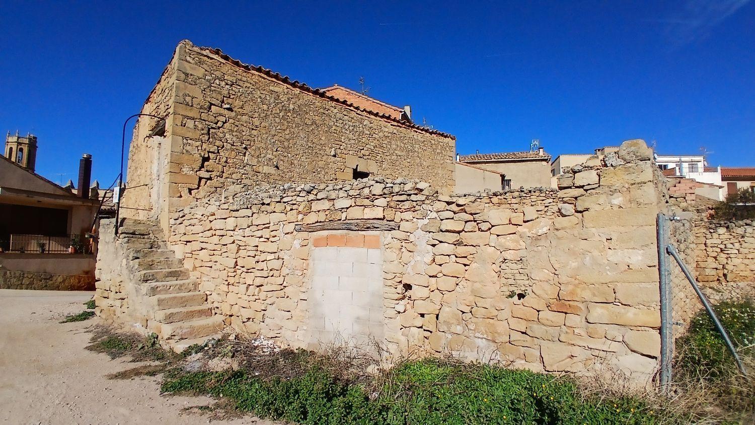 House for Sale in Cretas