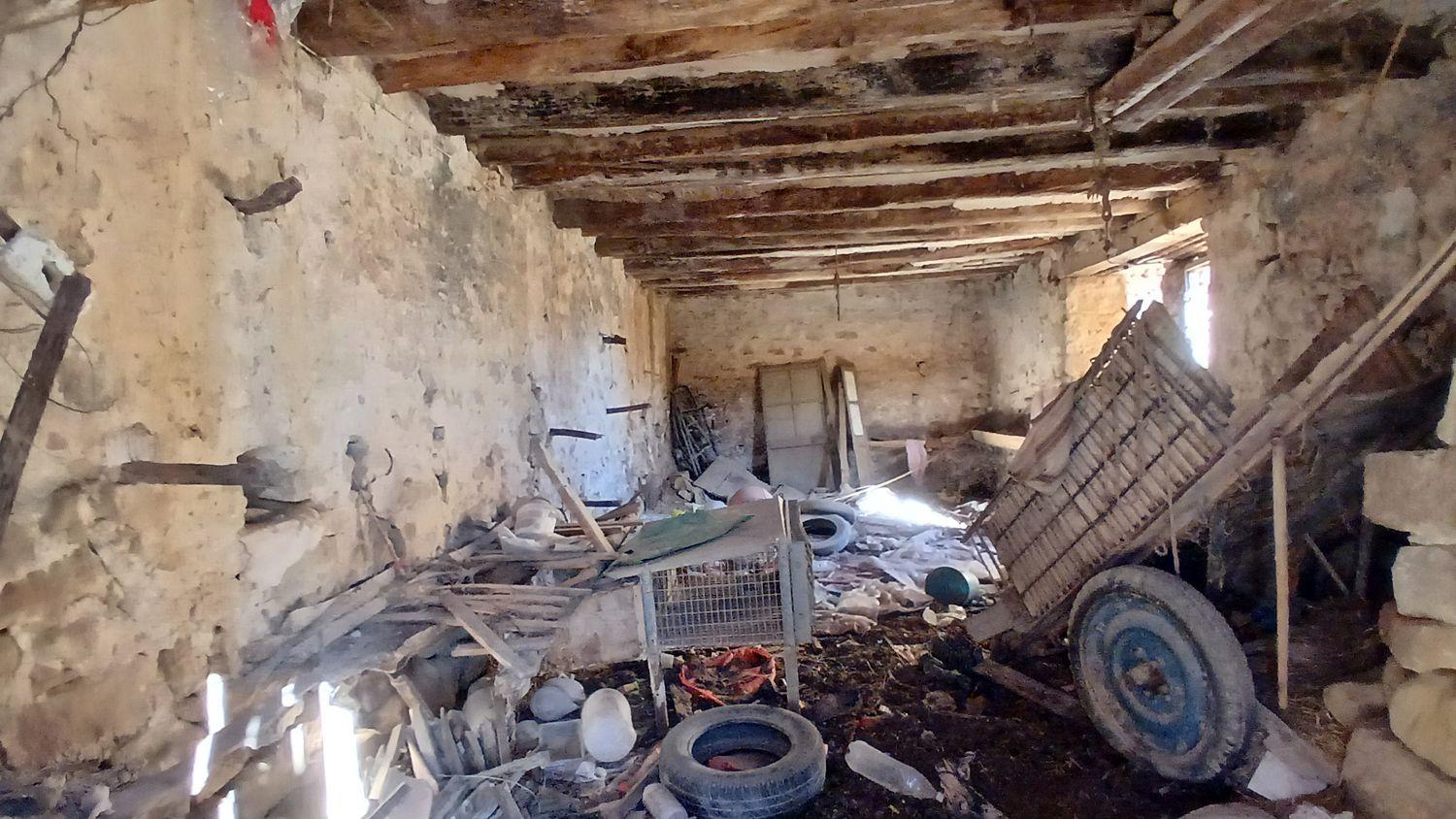 House for Sale in Cretas