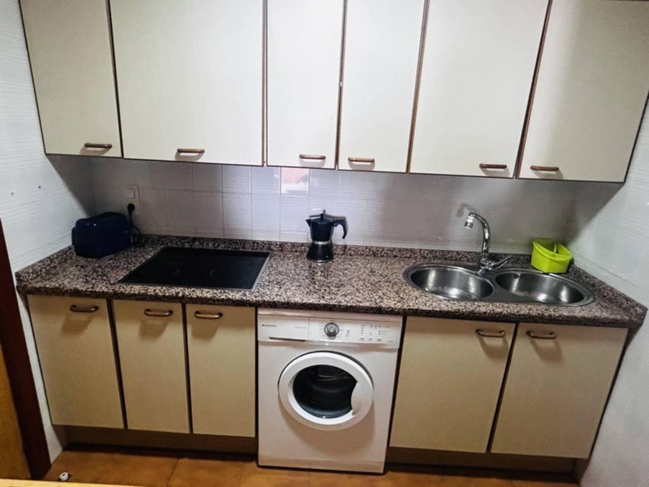 Flat for Rent in Almuñécar
