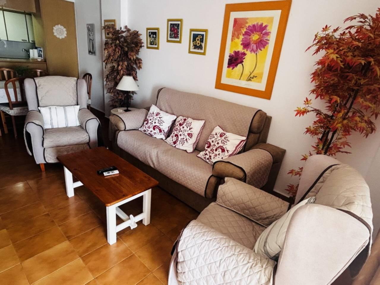 Flat for Rent in Almuñécar