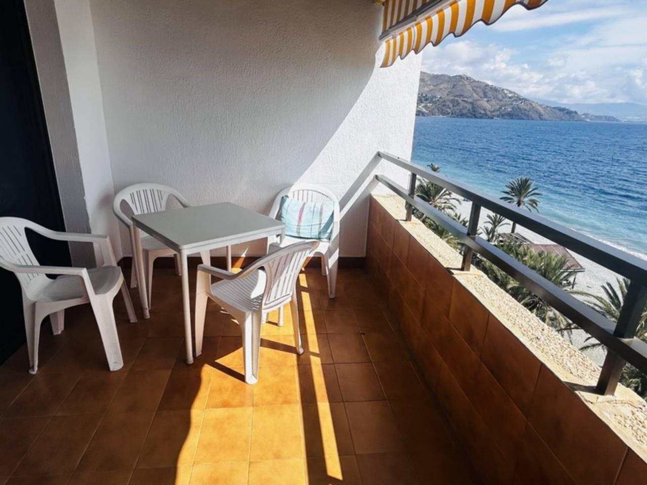 Flat for Rent in Almuñécar