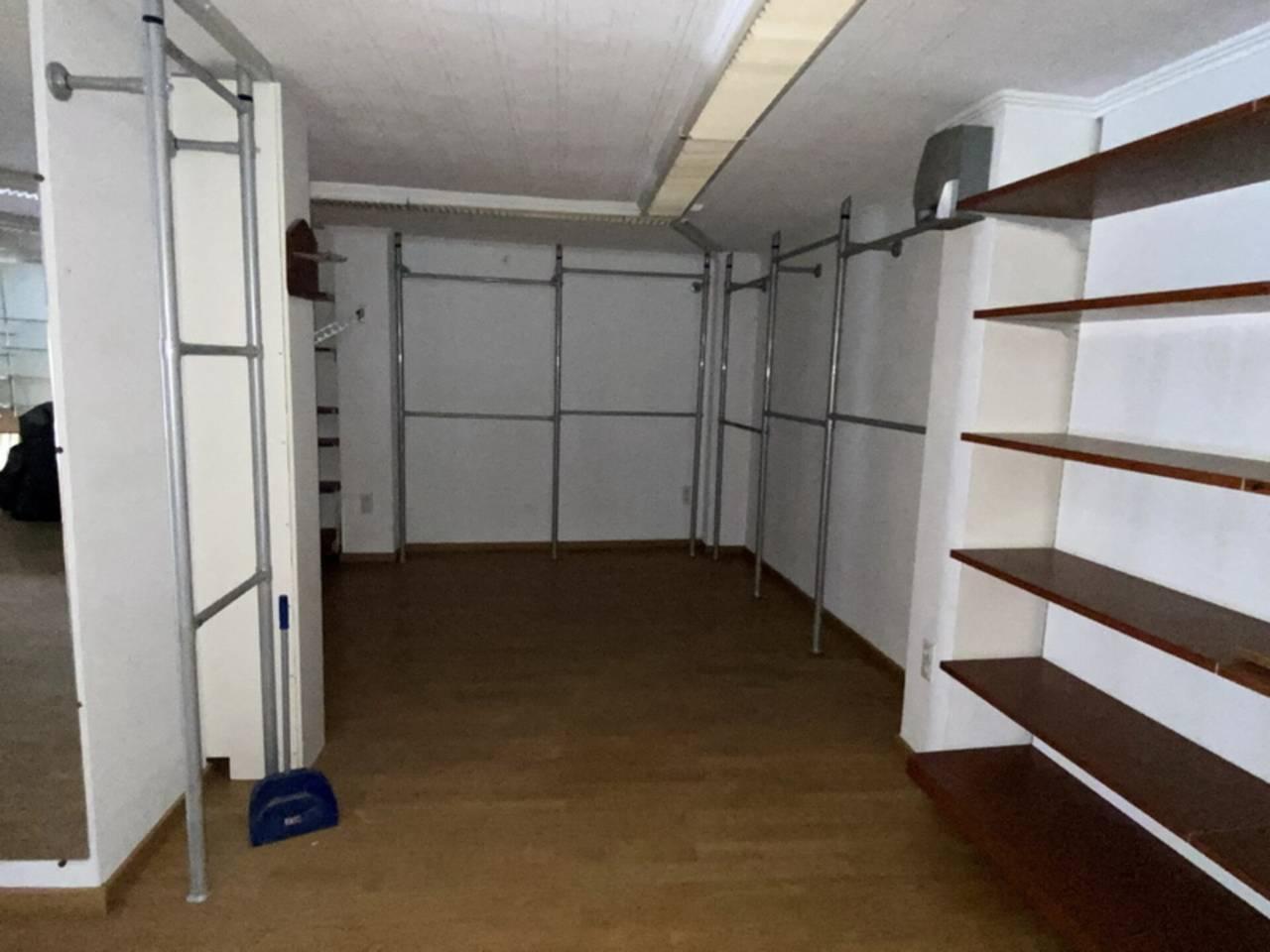 Premise for Rent in Almuñécar