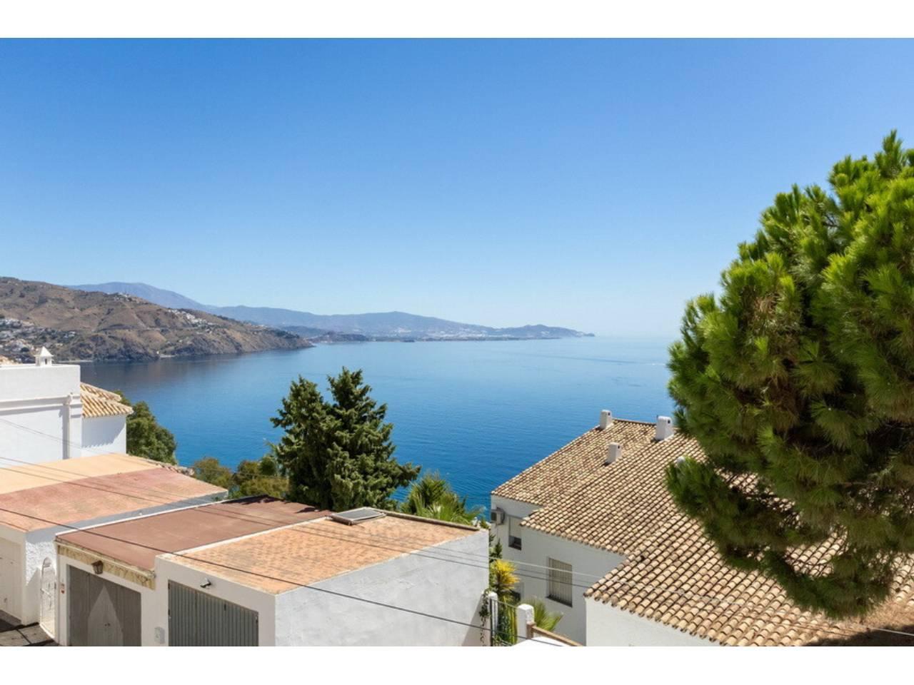 Chalet en Venta en Almuñécar