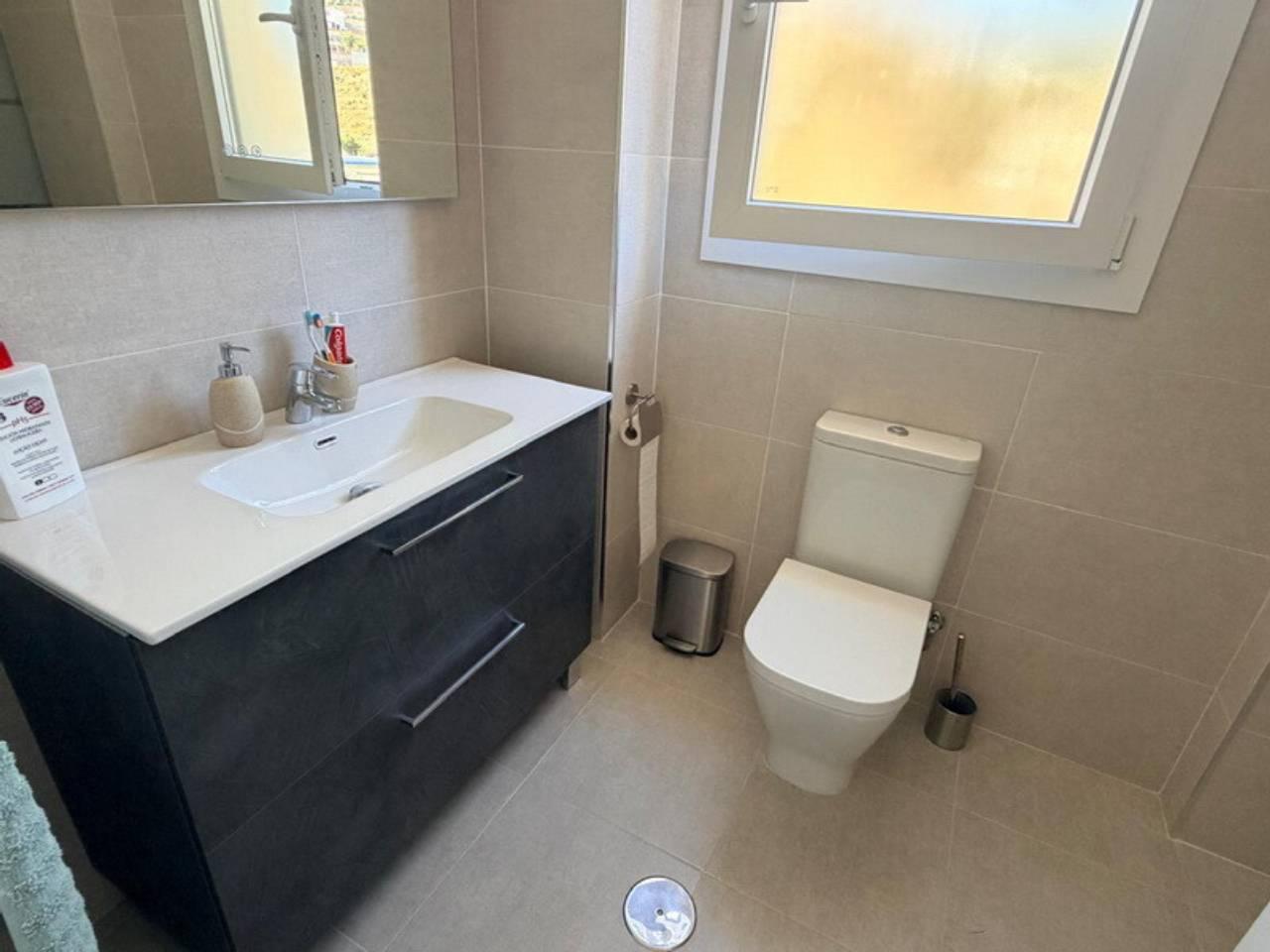 Penthouse for Rent in Almuñécar