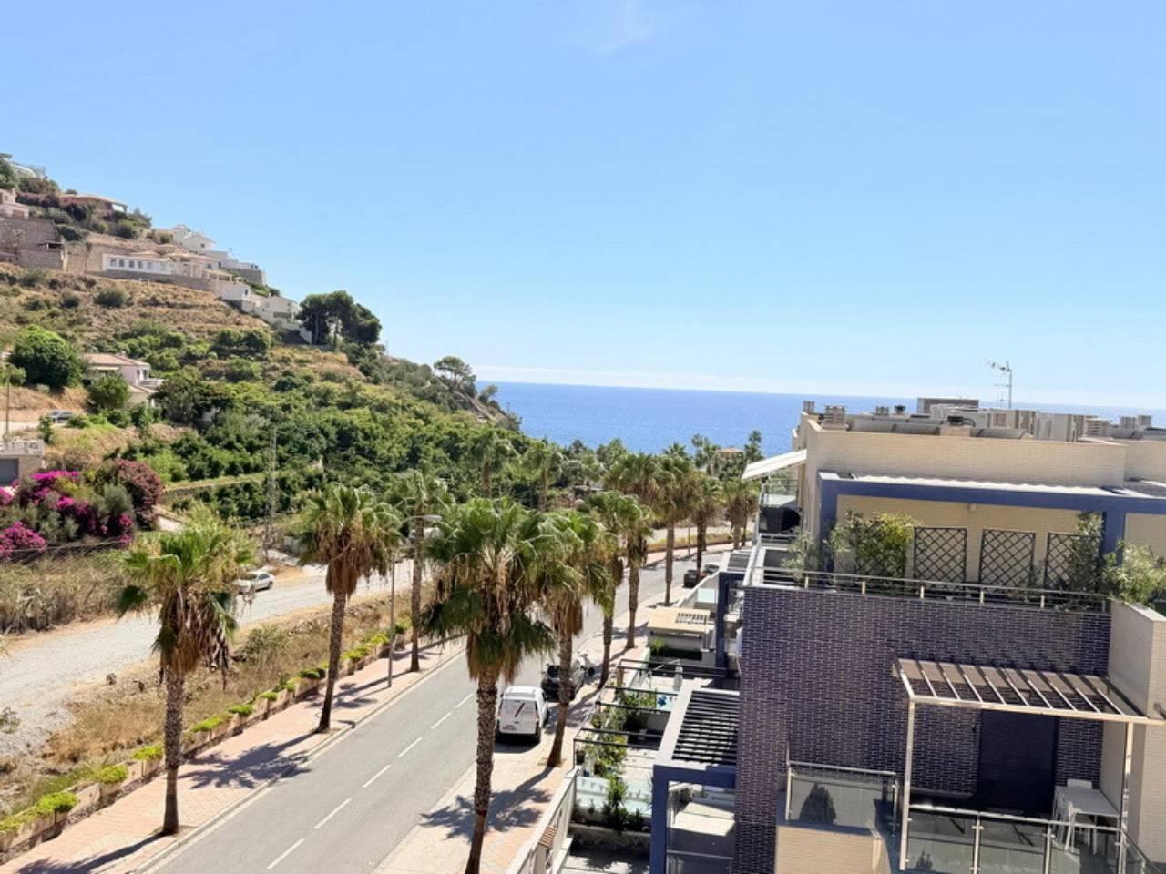 Penthouse for Rent in Almuñécar