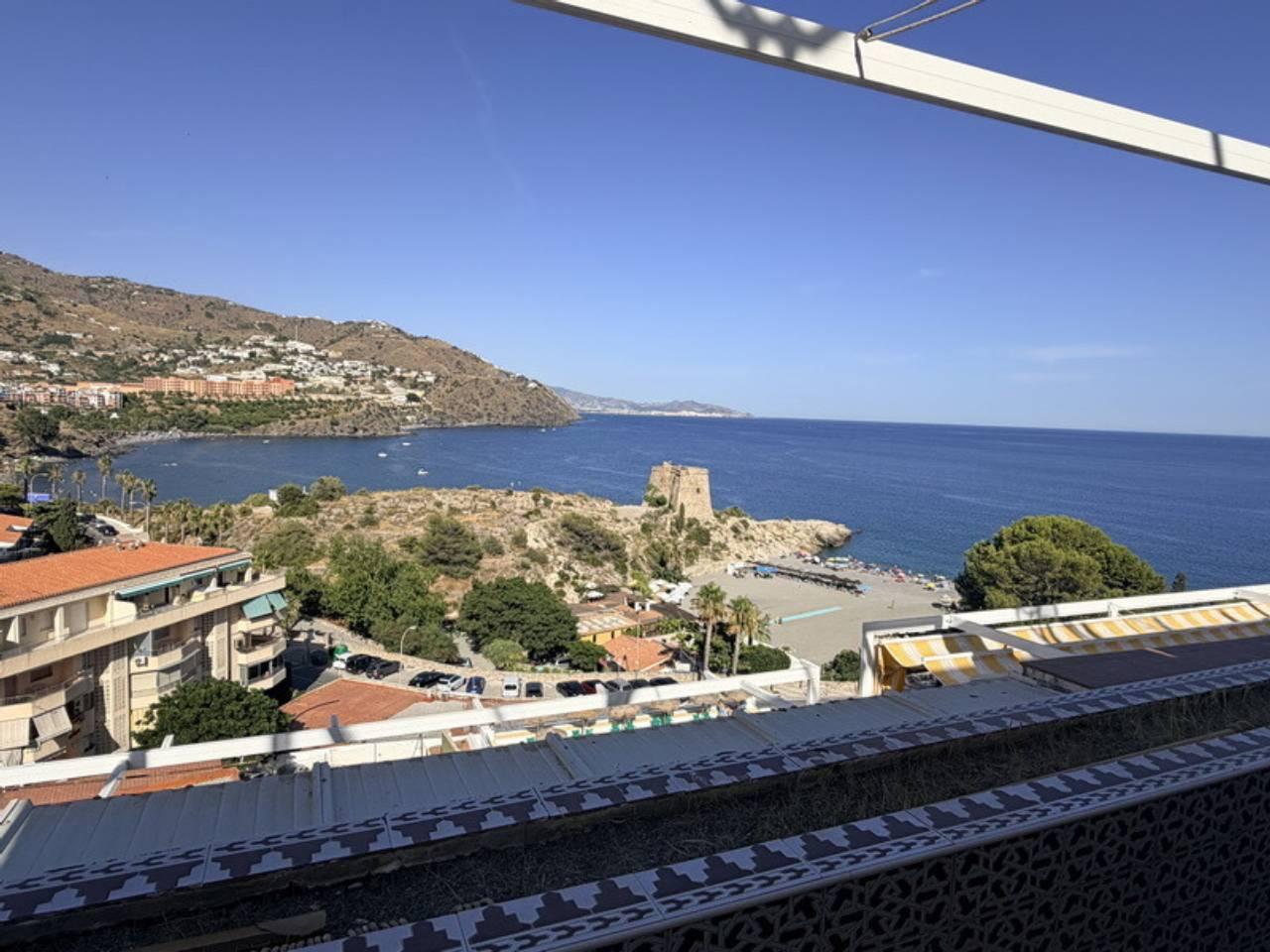 Apartment for Rent in Almuñécar