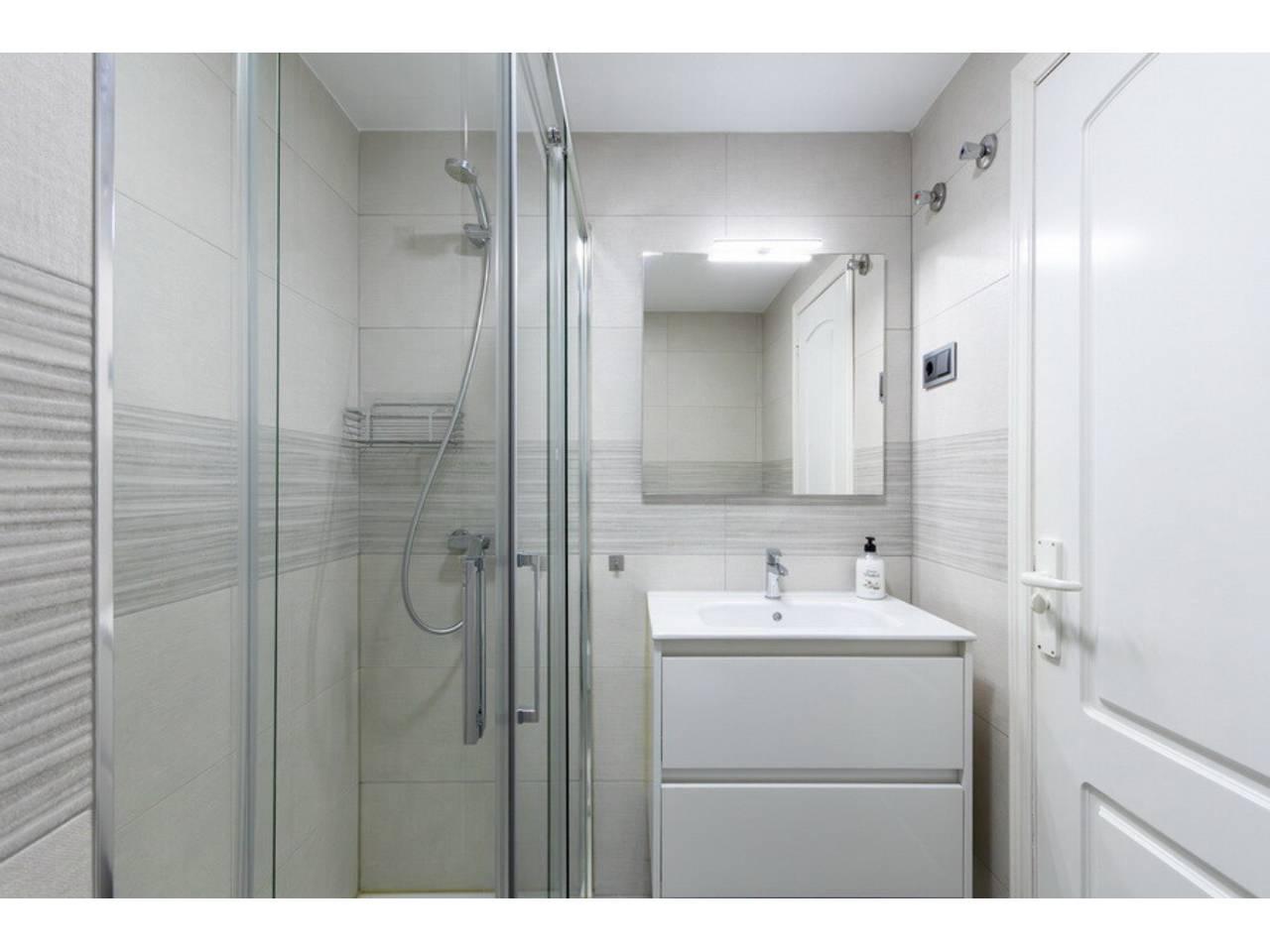 Flat for Sale in Almuñécar