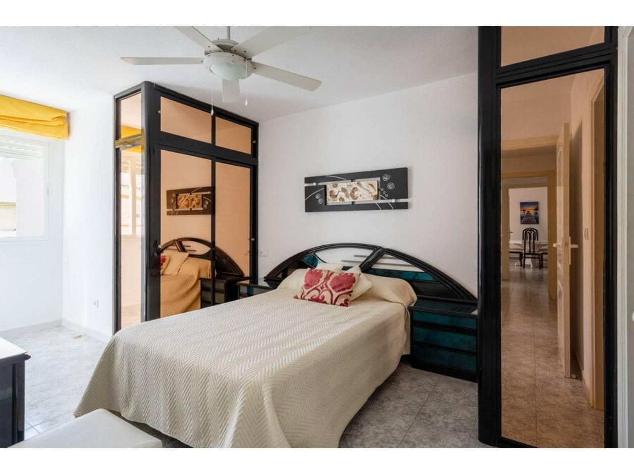 Flat for Sale in Almuñécar