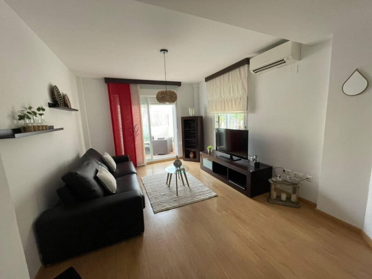 Chalet for Rent in Almuñécar