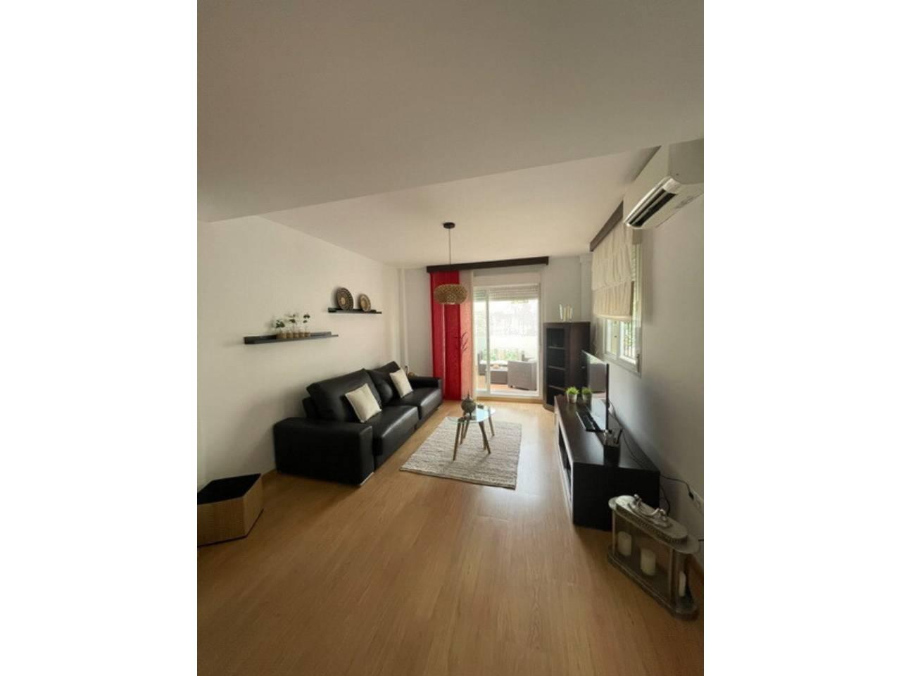 Chalet for Rent in Almuñécar