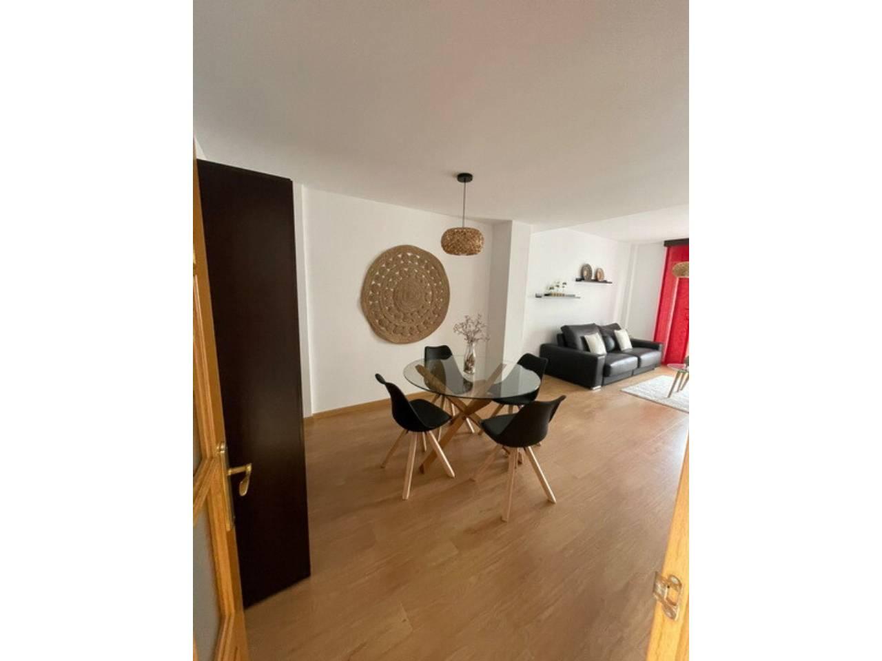 Chalet for Rent in Almuñécar