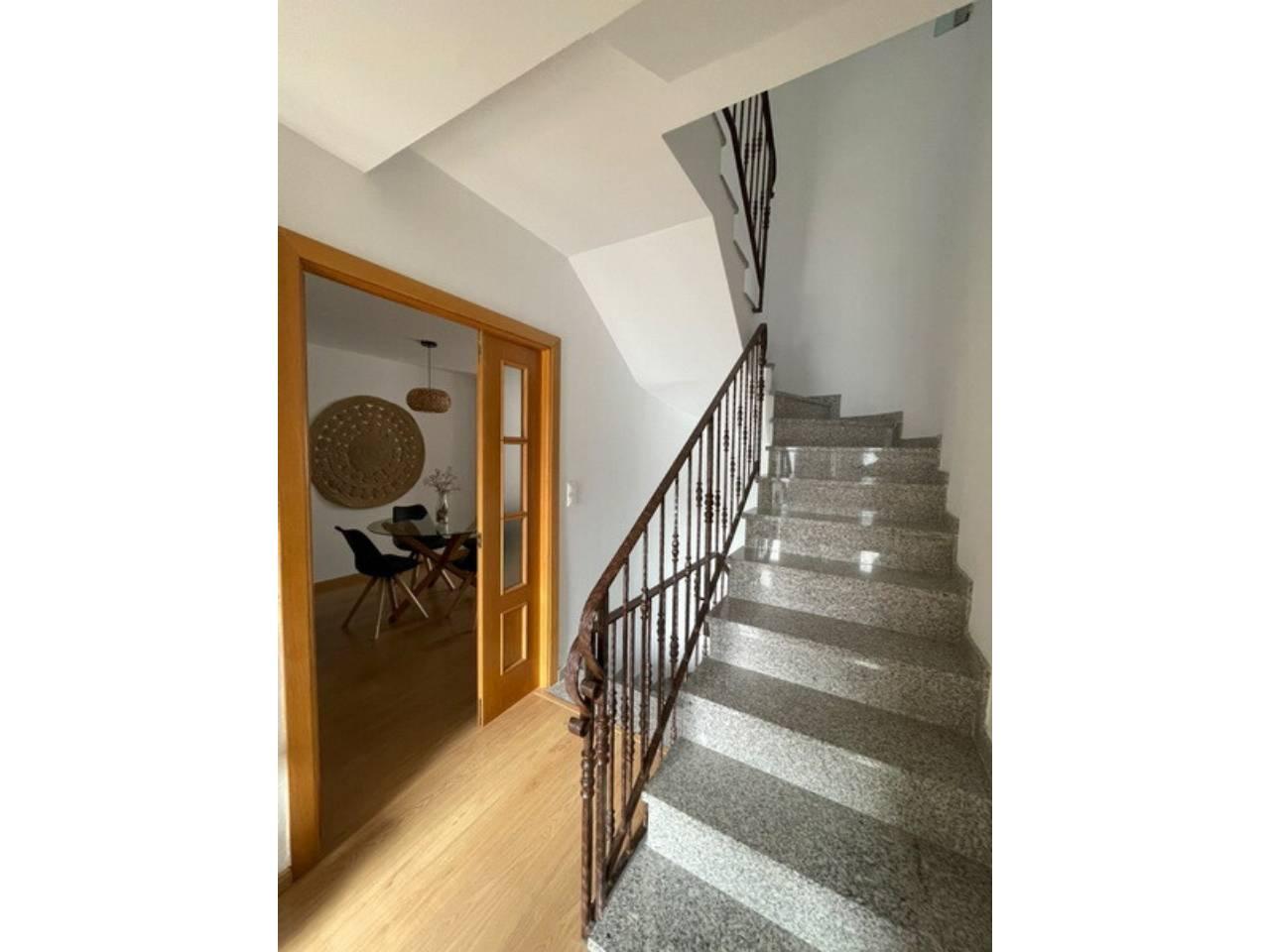 Chalet for Rent in Almuñécar