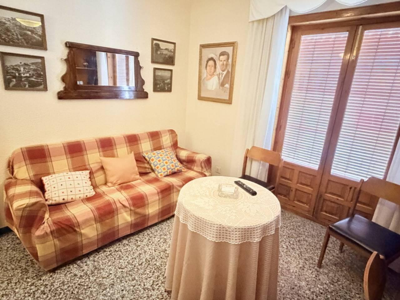 Flat for Sale in Almuñécar