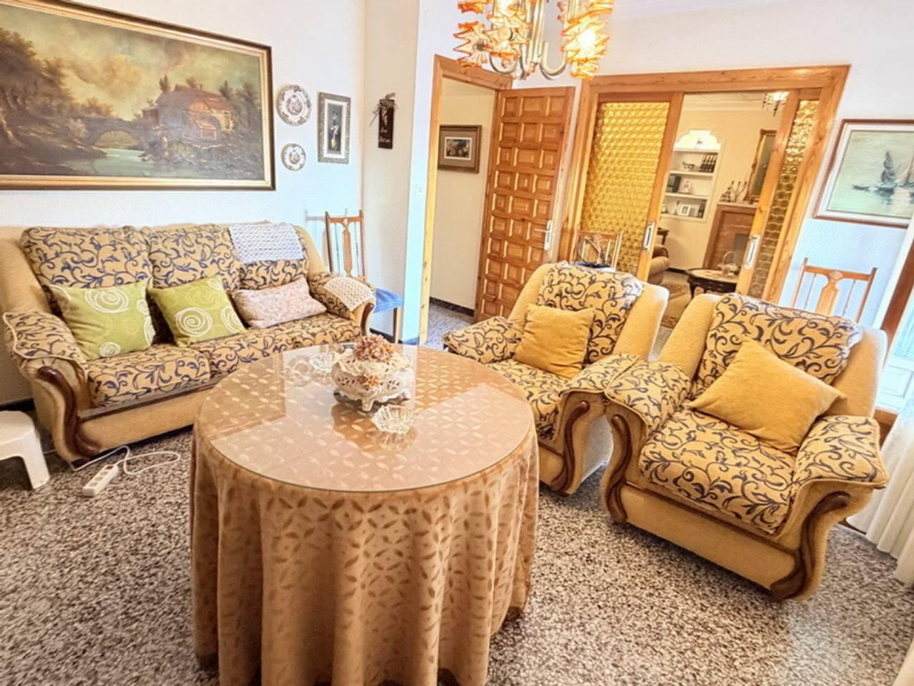 Flat for Sale in Almuñécar