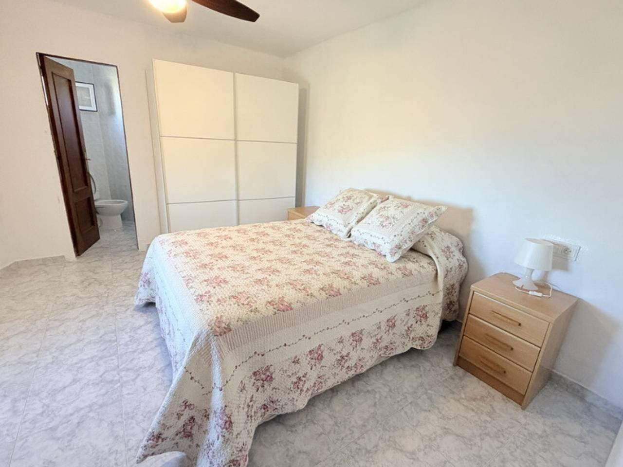 Chalet for Rent in Almuñécar