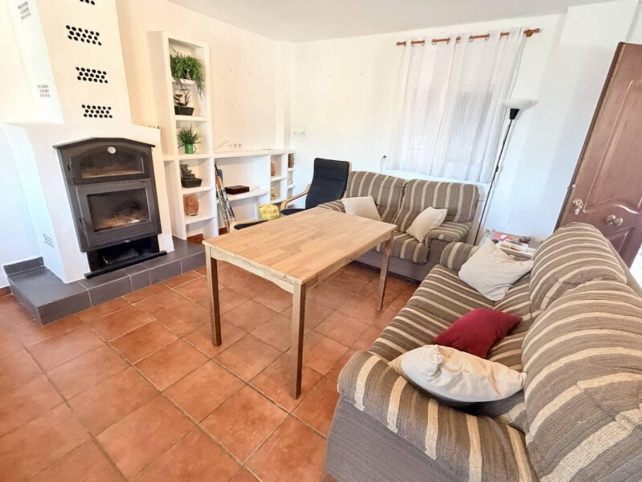 Chalet for Rent in Almuñécar