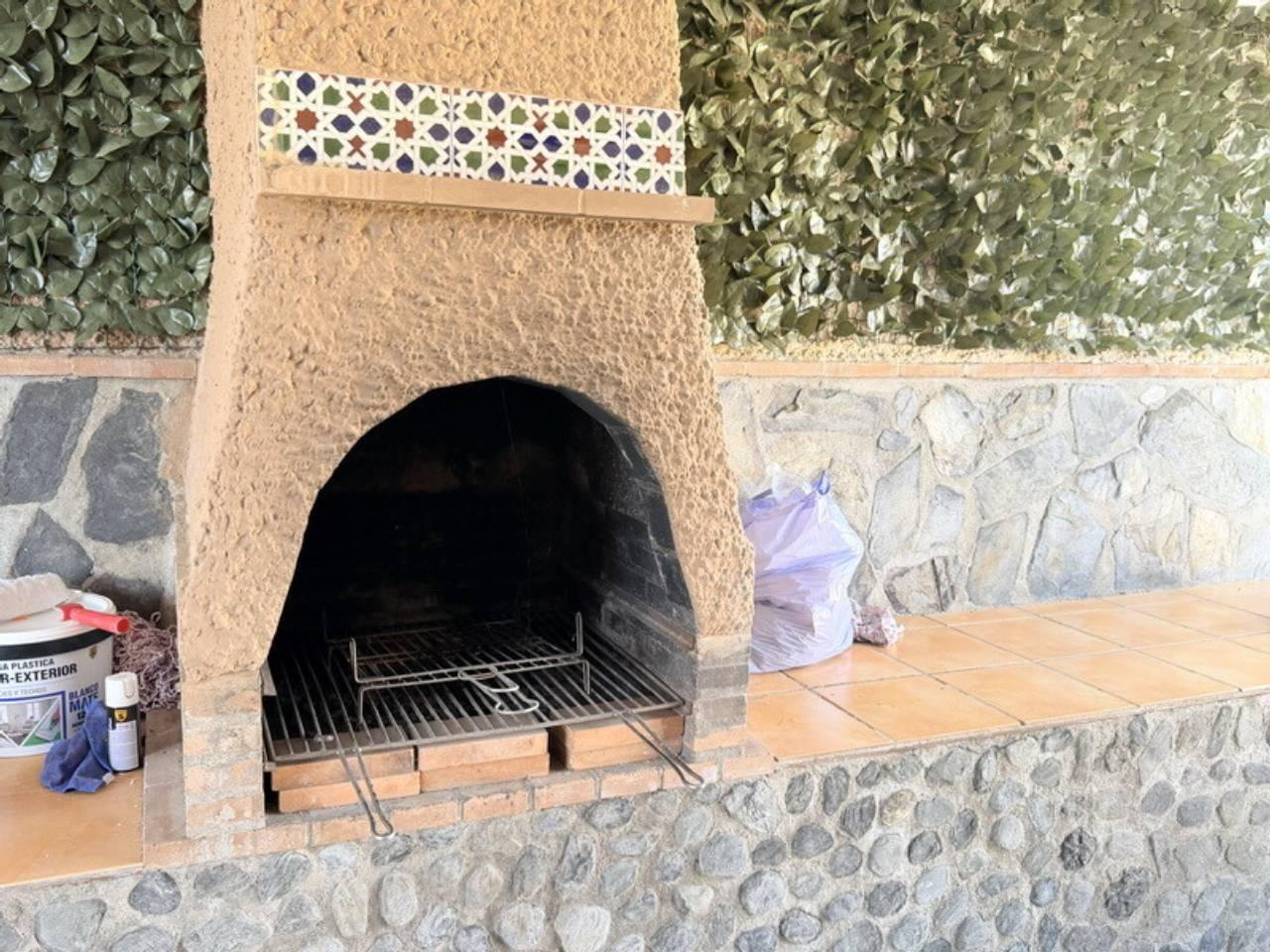 Chalet for Rent in Almuñécar