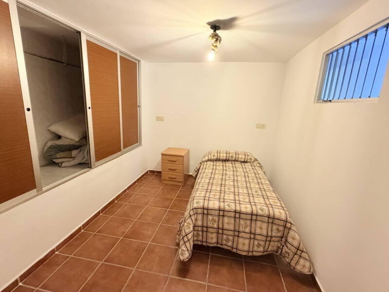 Chalet for Rent in Almuñécar
