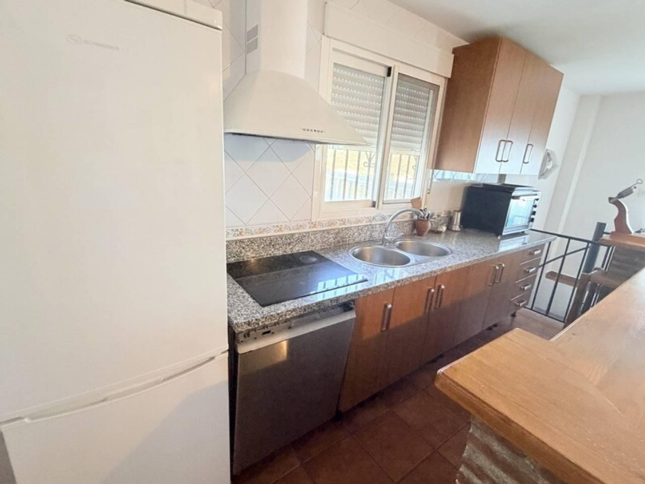 Chalet for Rent in Almuñécar