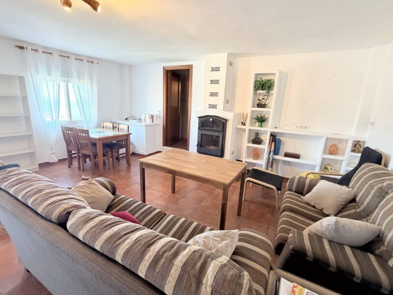 Chalet for Rent in Almuñécar