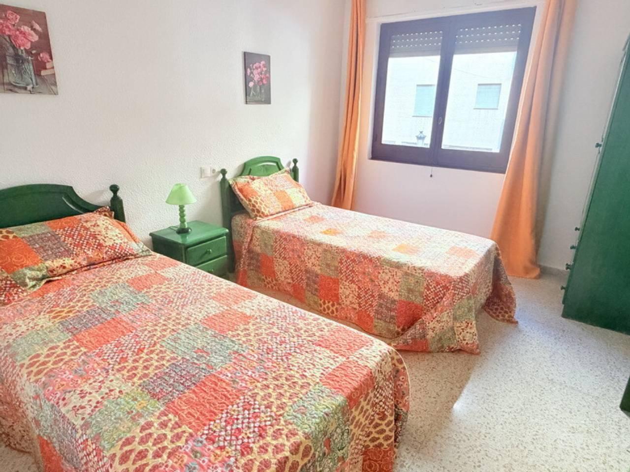 Flat for Sale in Almuñécar