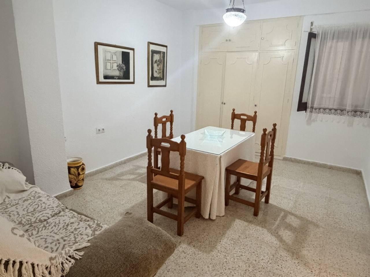 Flat for Sale in Almuñécar