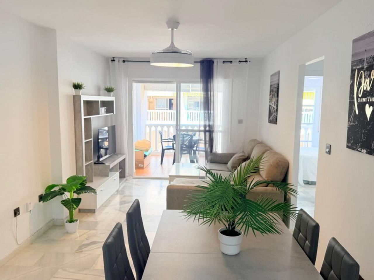 Flat for Rent in Almuñécar