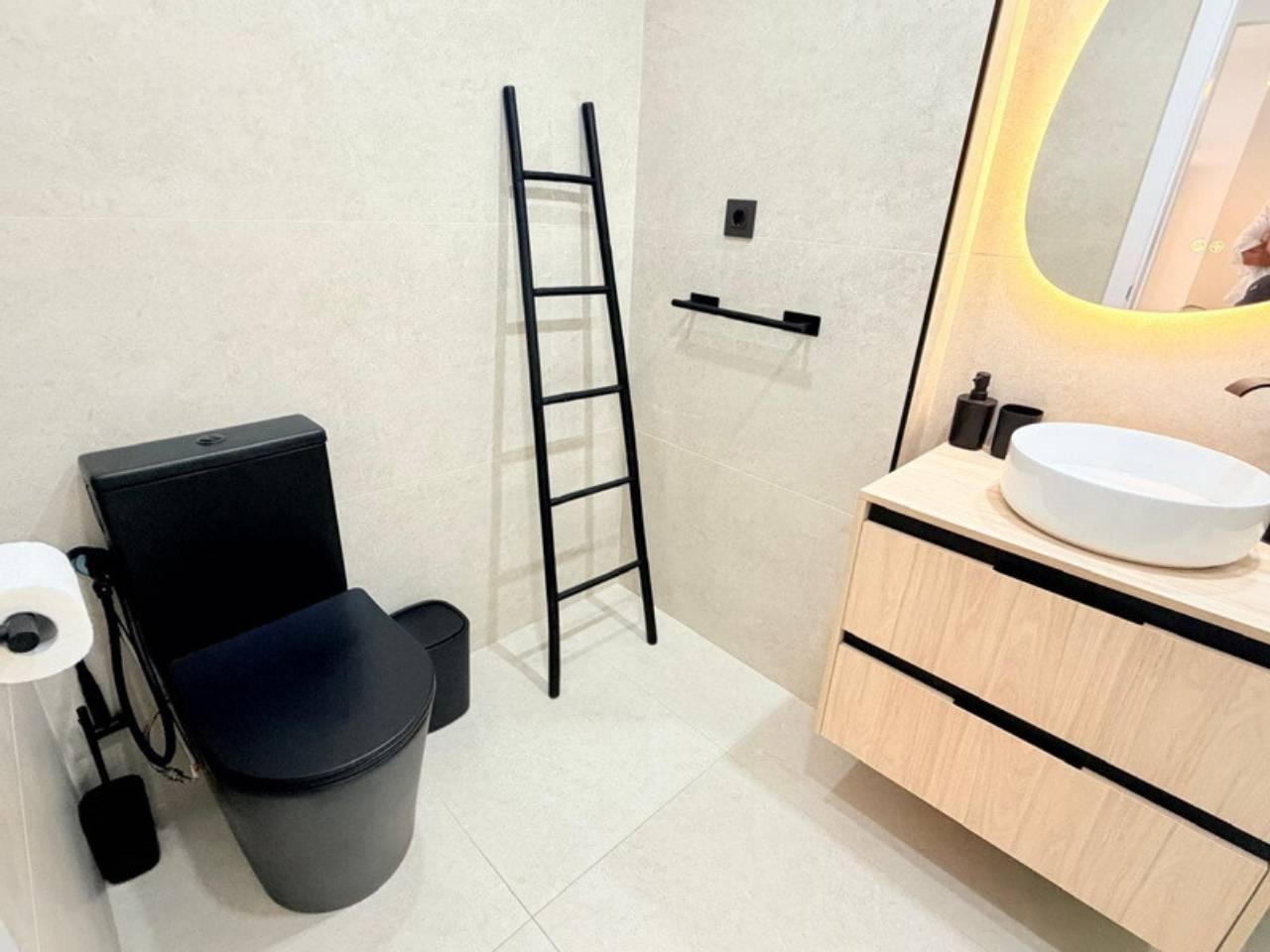 Flat for Rent in Almuñécar
