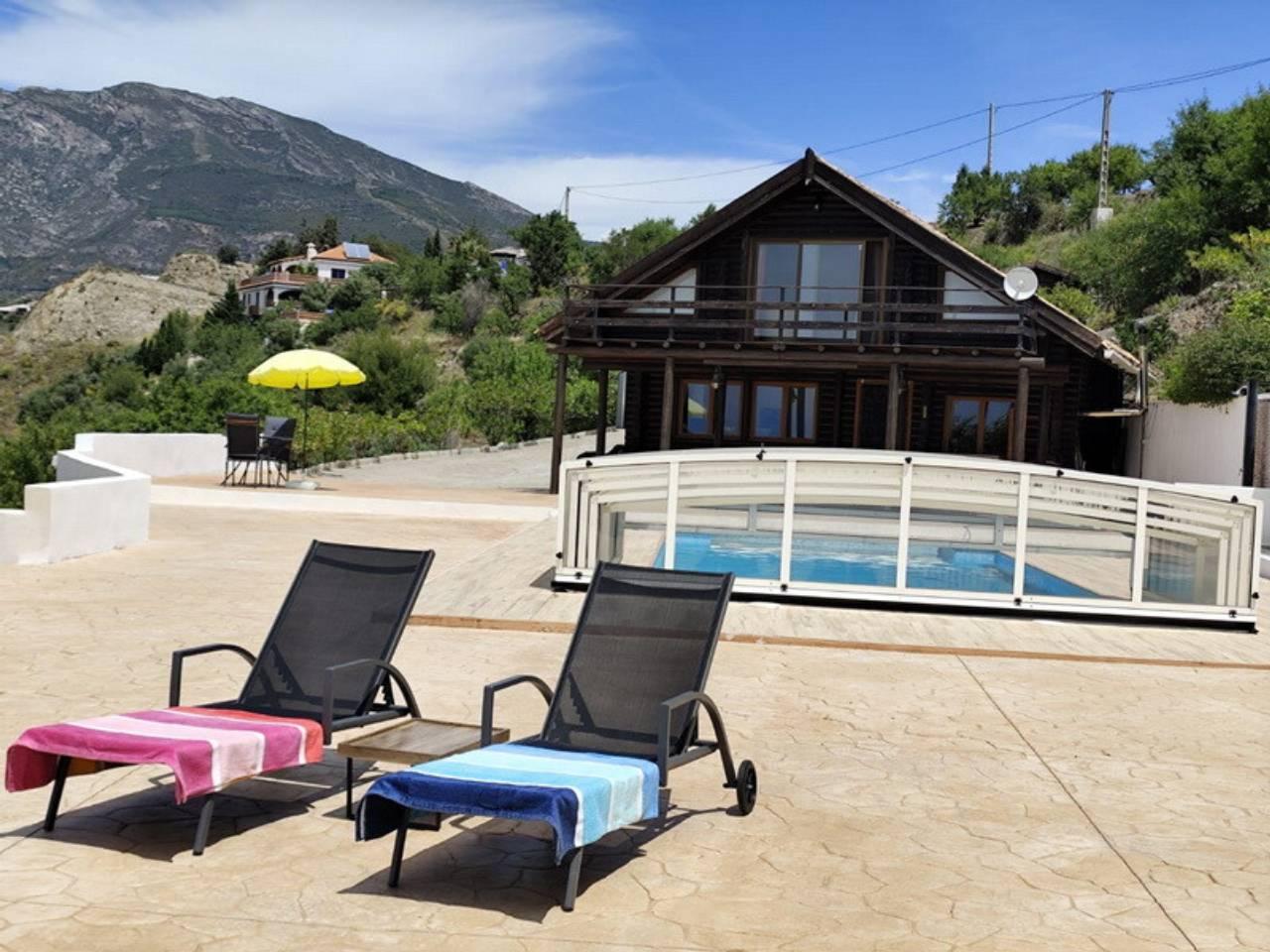 Villa for Sale in Almuñécar