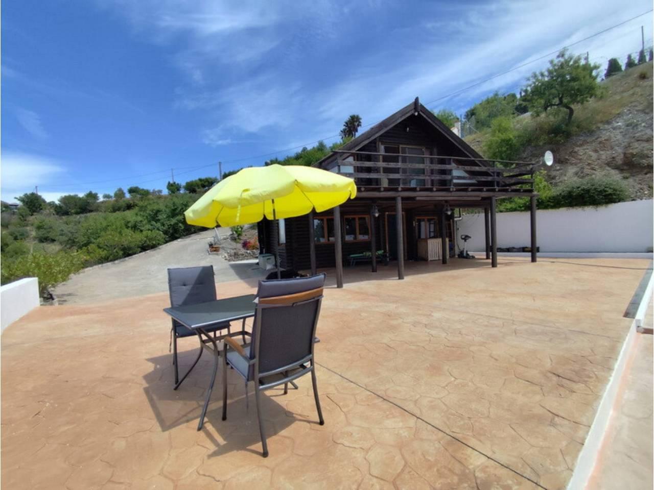 Villa for Sale in Almuñécar