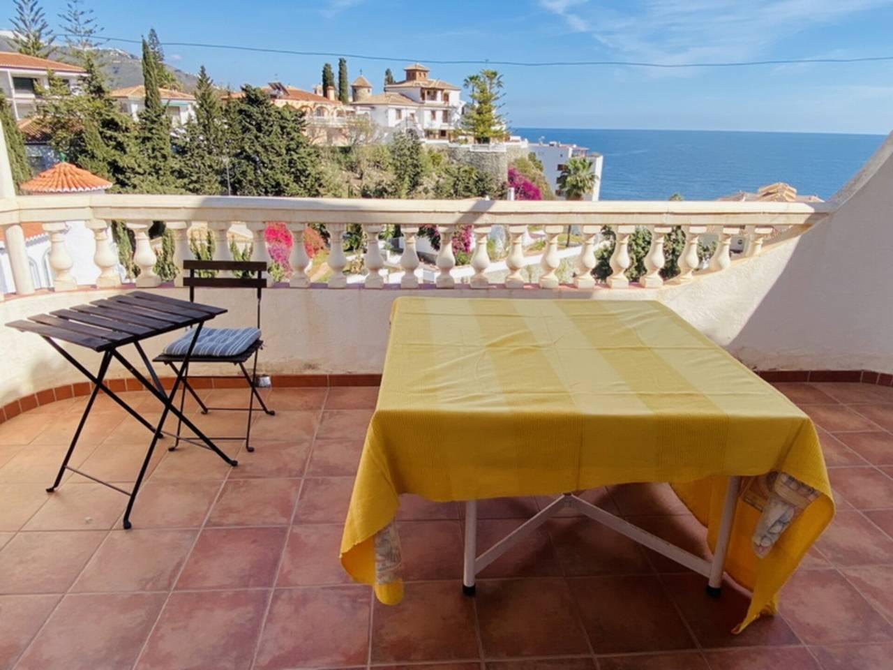 Apartment for Rent in Almuñécar